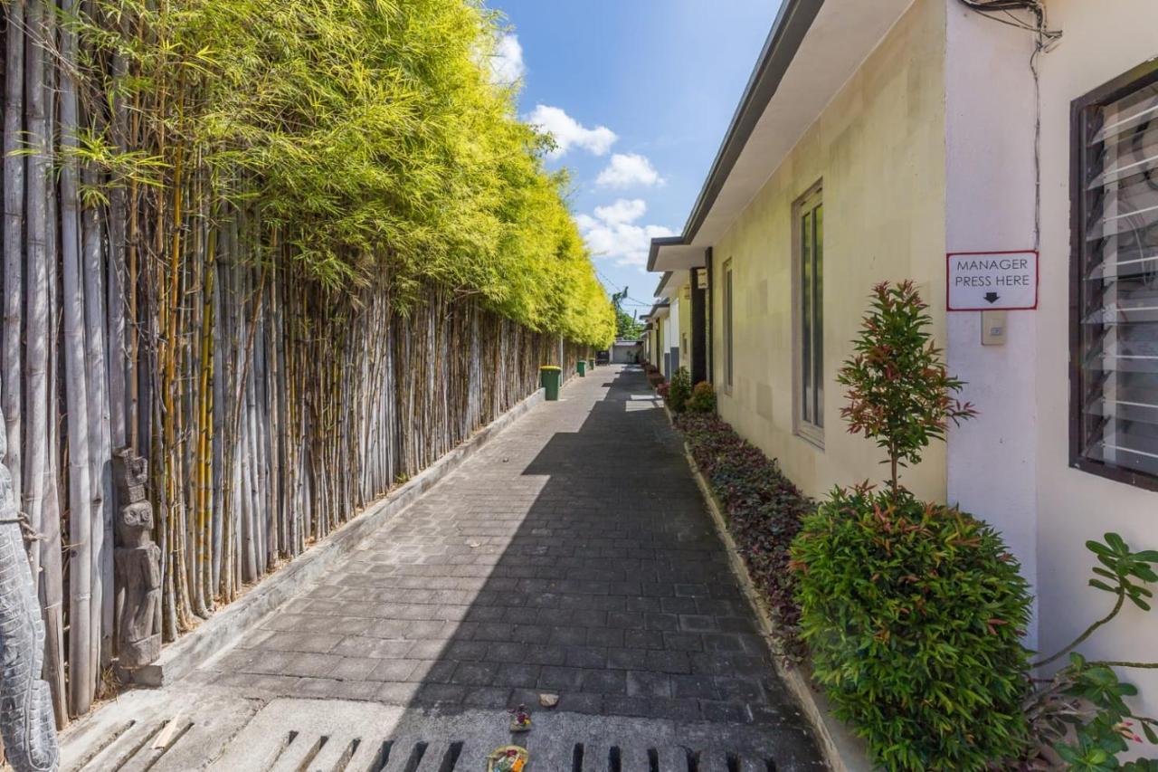 Villa Nuri Merah 1 Kerobokan Buitenkant foto