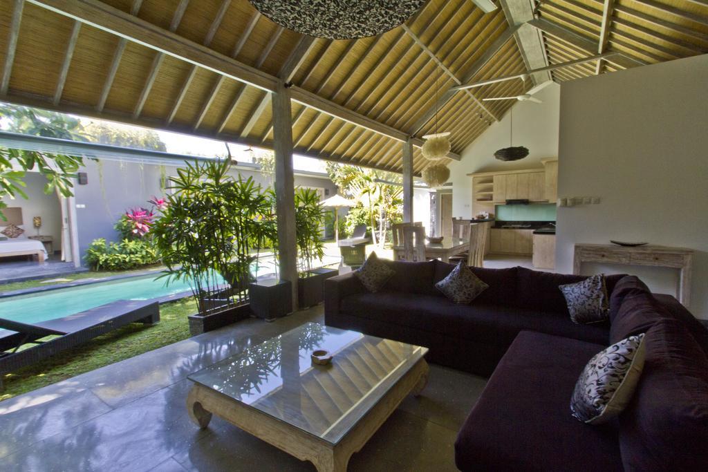 Villa Nuri Merah 1 Kerobokan Buitenkant foto