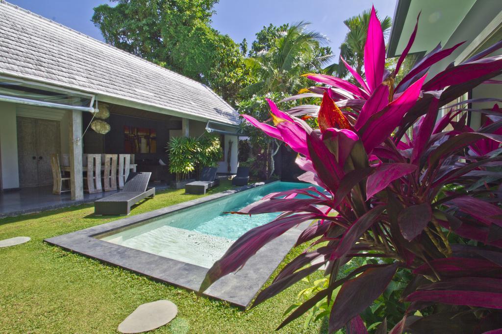 Villa Nuri Merah 1 Kerobokan Buitenkant foto